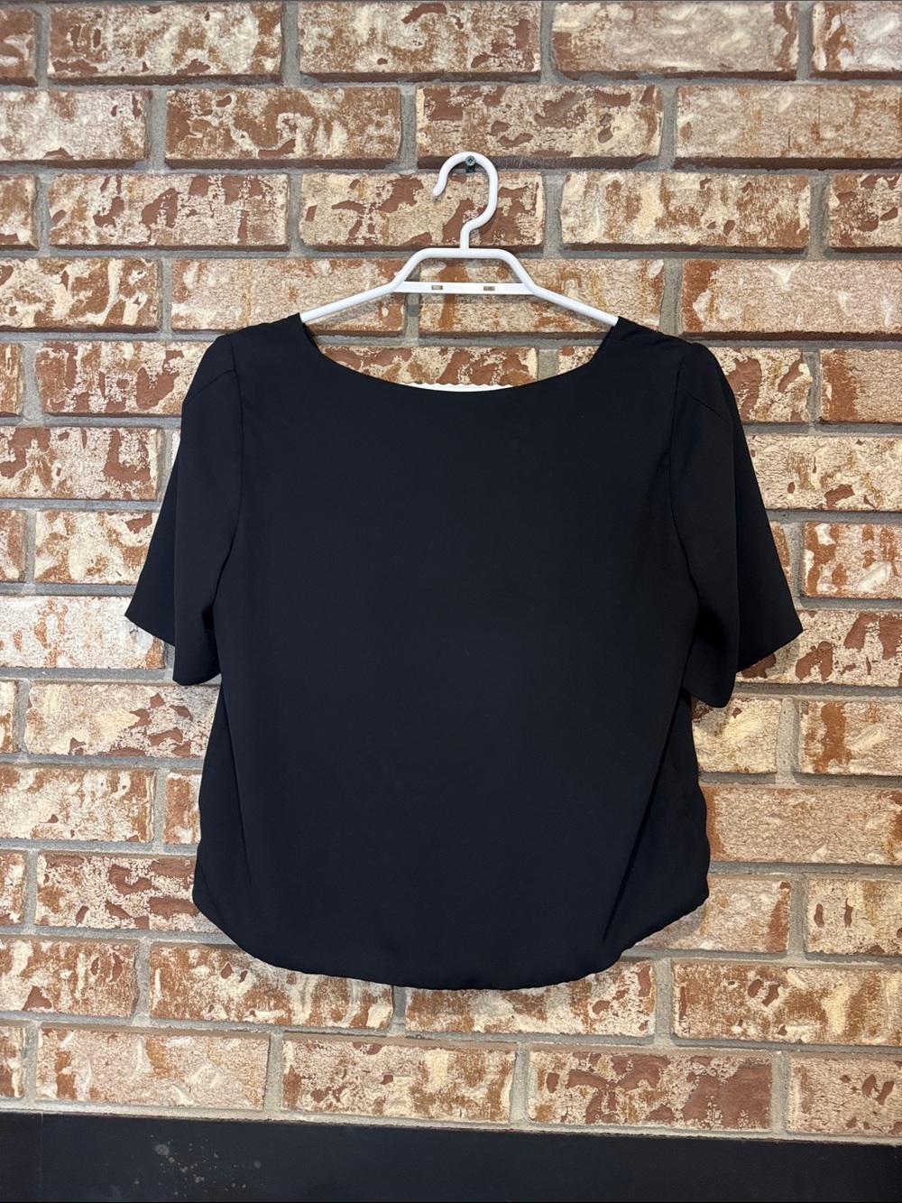 Babaton Randy Blouse - Picture 4 of 5